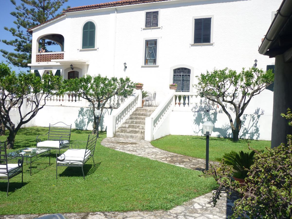 Villa Venezuela 1° Piano Maratea Exterior photo